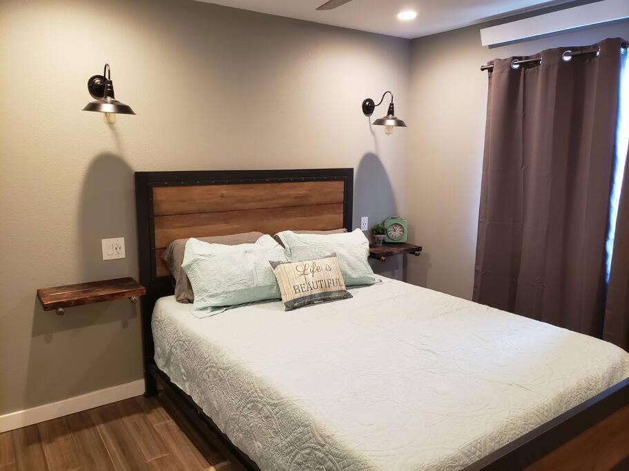 Lake Front Condo 1Bd - Fully Remodeled! Dillon Exterior foto